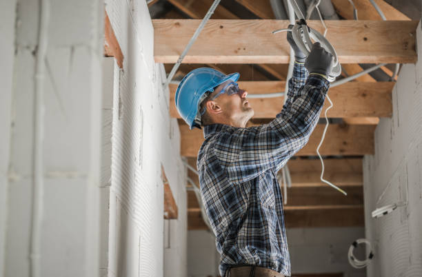 Best 24-Hour Electrician  in Geneva, WA