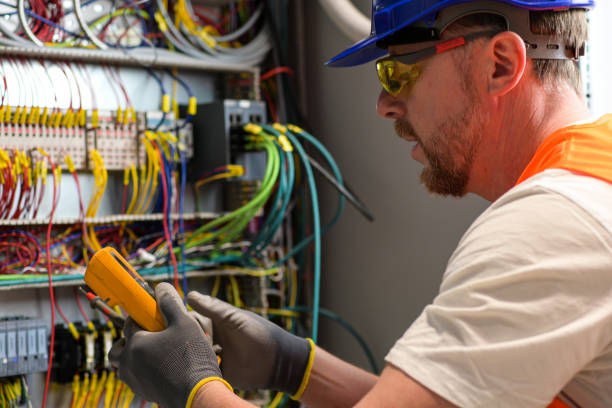Best Electrical Outlet Repair  in Geneva, WA